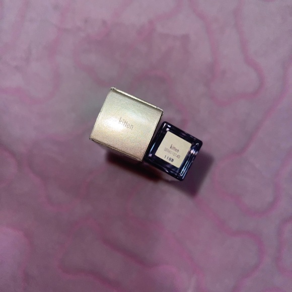 Stila Liquid Eyeshadow - Picture 2 of 2